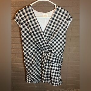 Deletta Gray Knit Top